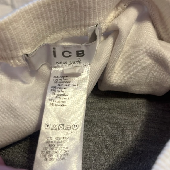 basic comfy shirt - Picture 2 of 2